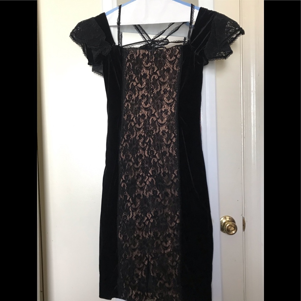 Marchesa Notte Cocktail Dress